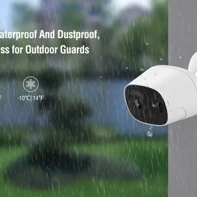 Wireless outdoor solar camera detecting motion with PIR sensor.